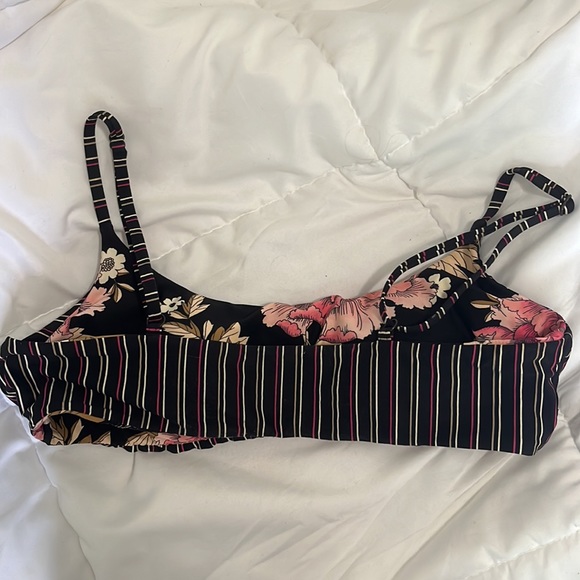 Reversible Bikini Top - Picture 4 of 4